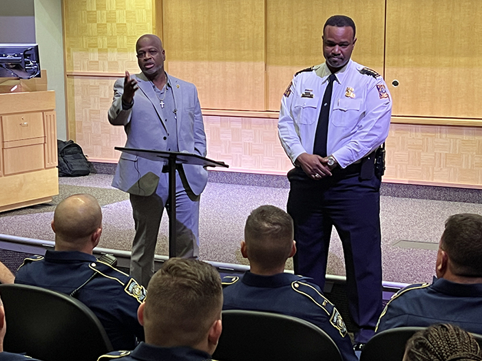 Ceasar Ruuffin and Chief Blackman soeak to State Police